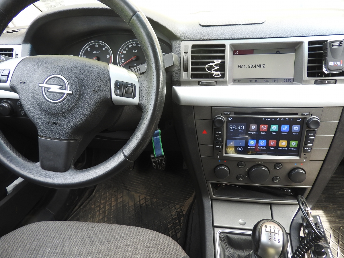Opel Vectra dedykowana.jpg